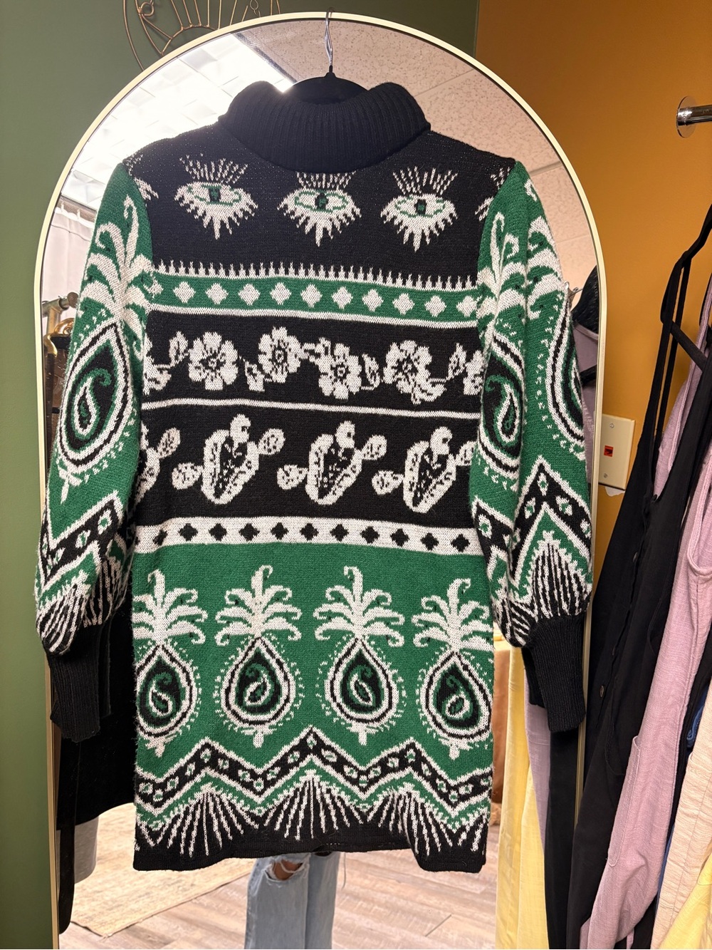 FARM Rio Green, Black & White Patterned Turtleneck Sweater UGC no major flaws